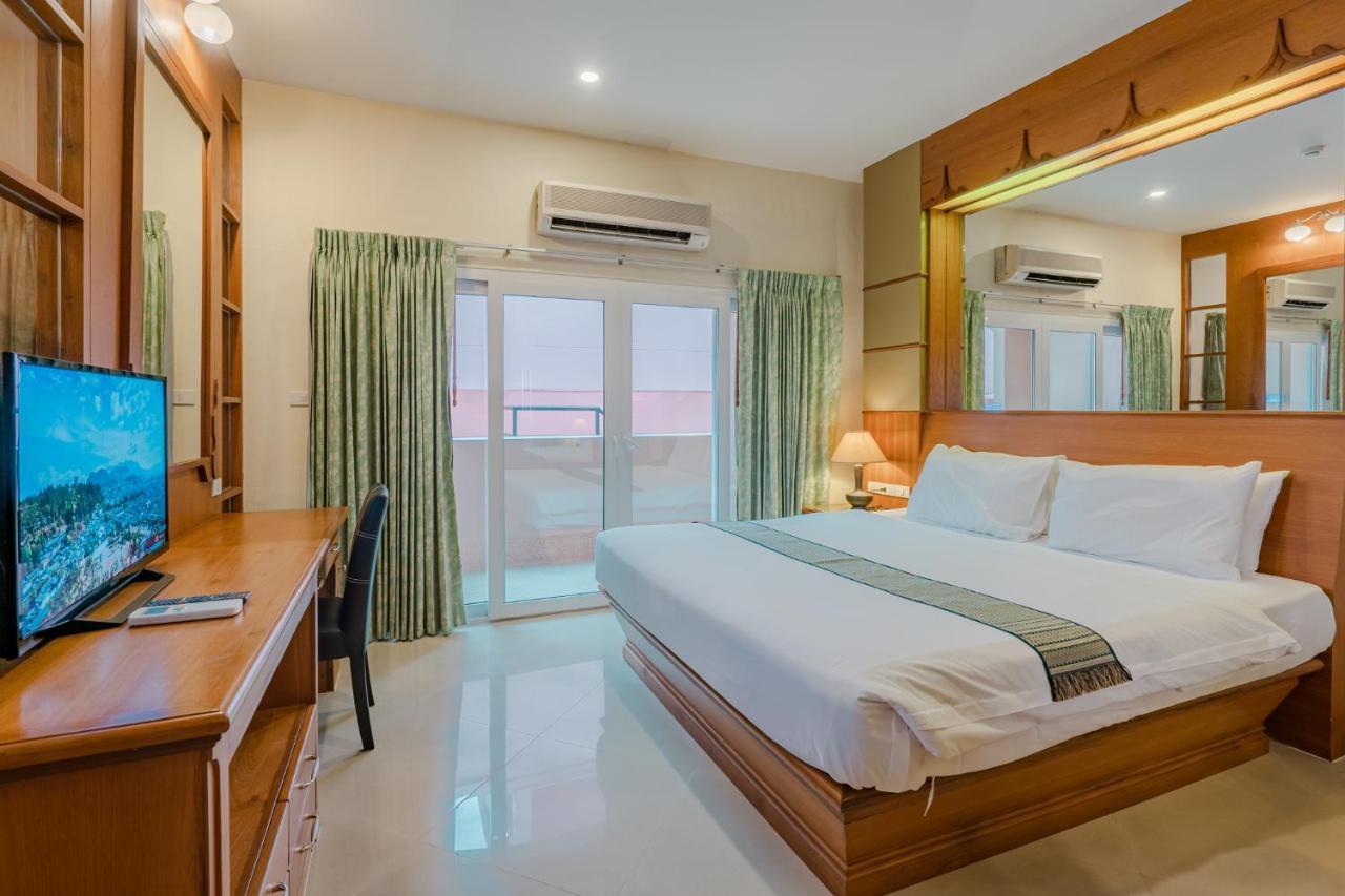 Whitehouse Condotel Pattaya Dış mekan fotoğraf